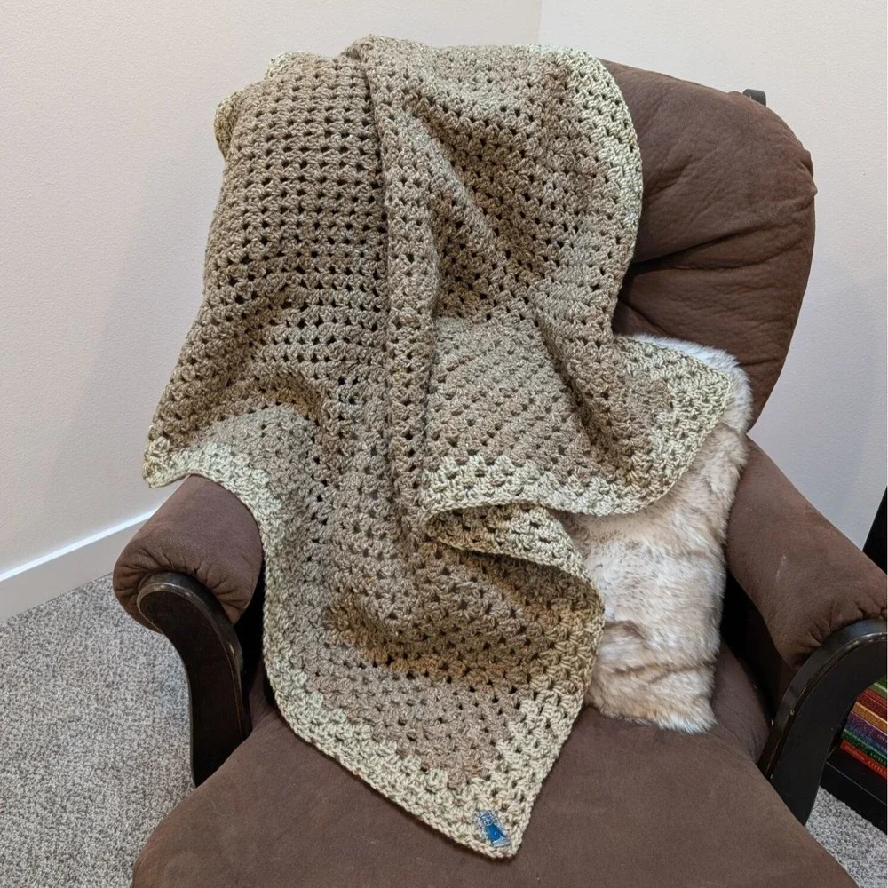 Crochet Afghan Wheelchair Lap Blanket Throw‎ Brown Granny Square 36x36